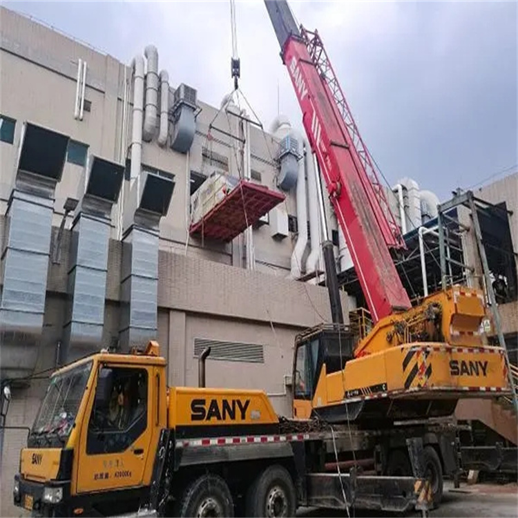 攀枝花租赁大型汽车吊，助力工程项目高效进行