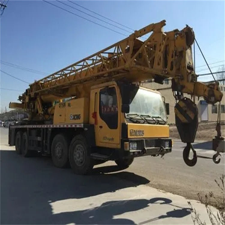 攀枝花哪里有专业吊车出租